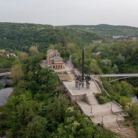 וליקו טורנובו Bobevata Guest House - Floor 2 - Stunning View Old Town מראה חיצוני תמונה