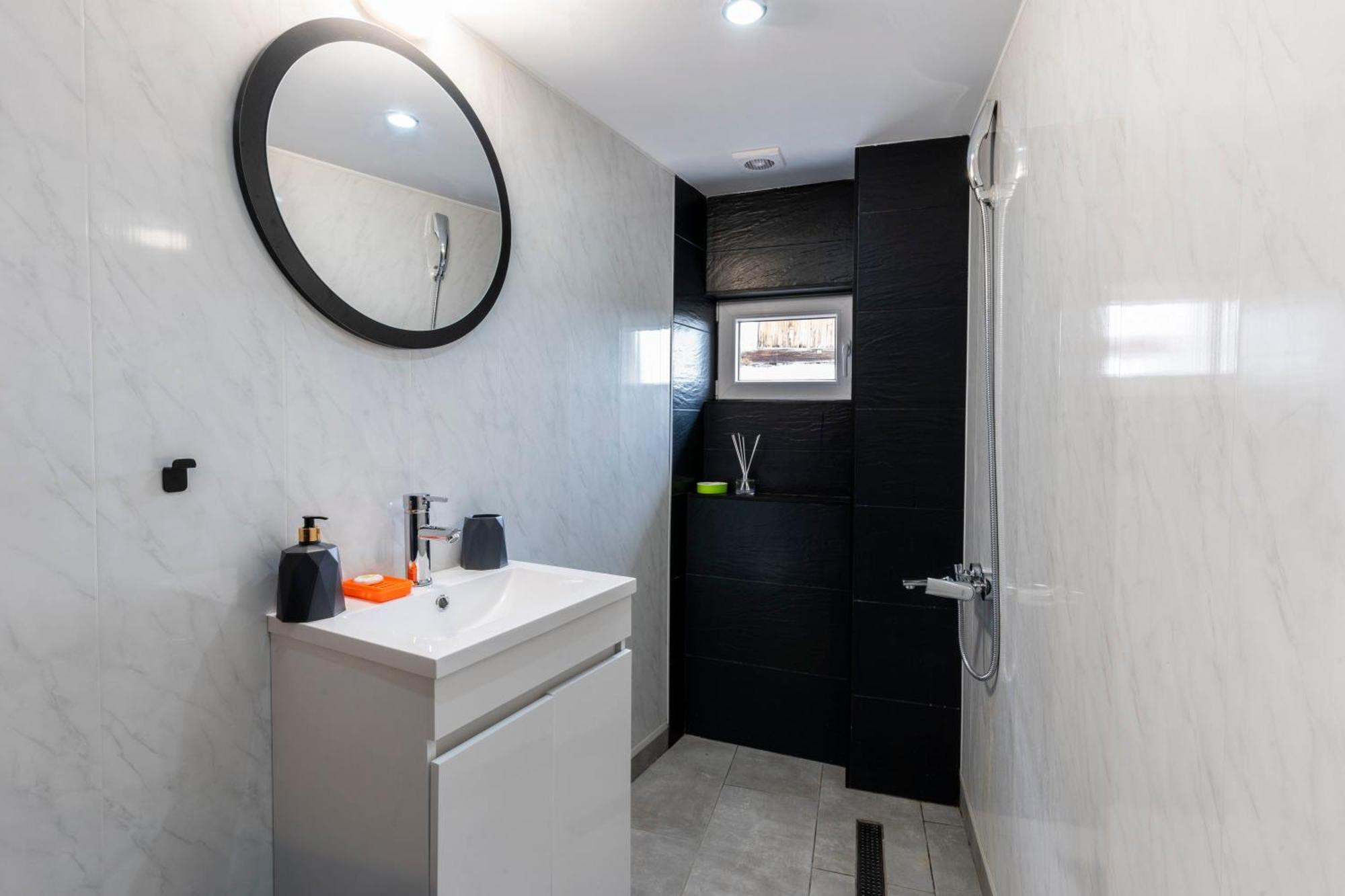 וליקו טורנובו Bobevata Guest House - Floor 2 - Stunning View Old Town מראה חיצוני תמונה