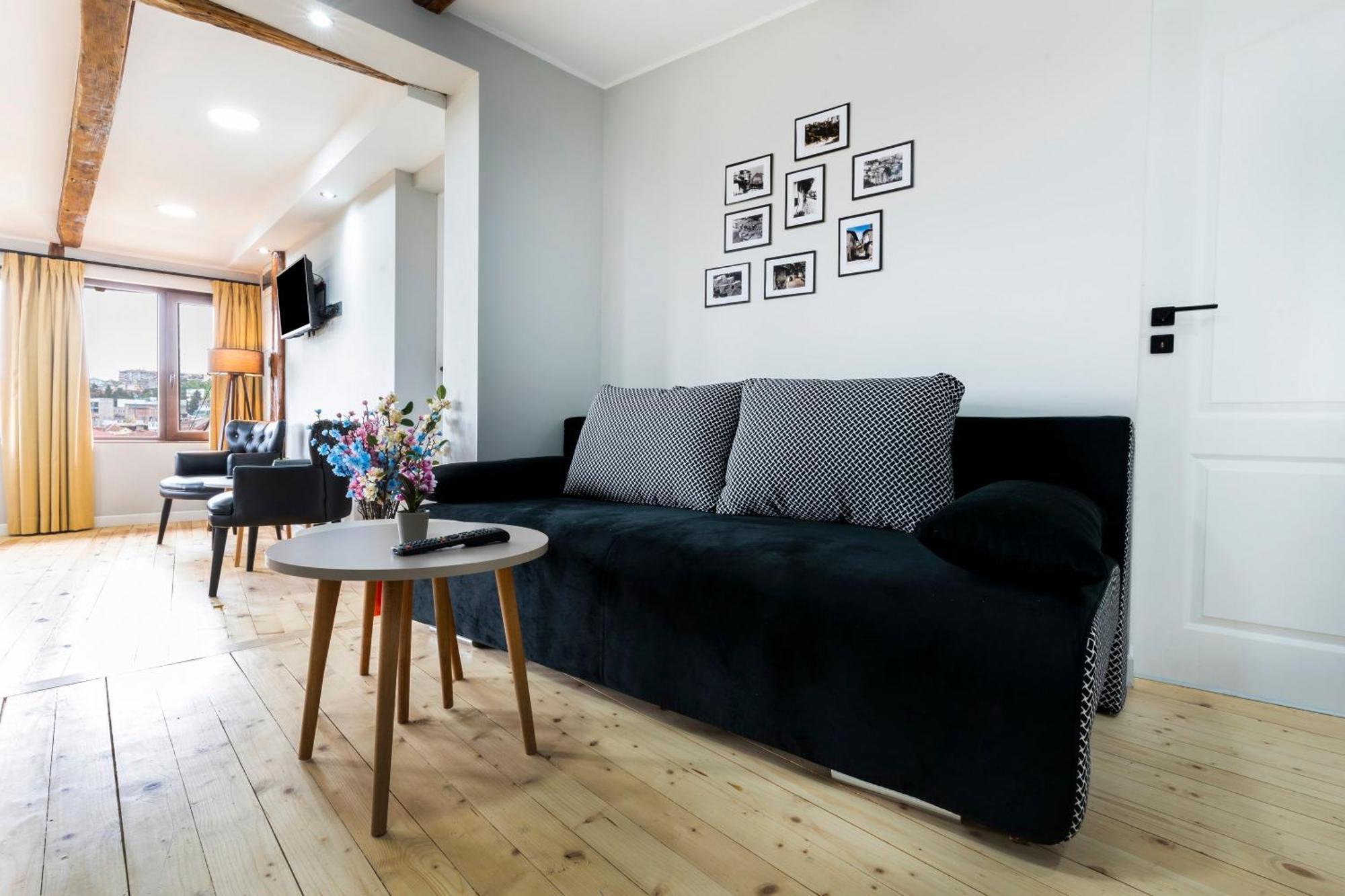 וליקו טורנובו Bobevata Guest House - Floor 2 - Stunning View Old Town מראה חיצוני תמונה